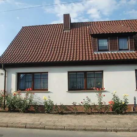 Ferienwohnung Lisa Gingst Exterior photo